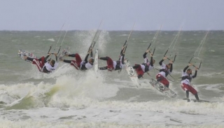  与 Le Menhir 一起风筝的强烈情感 